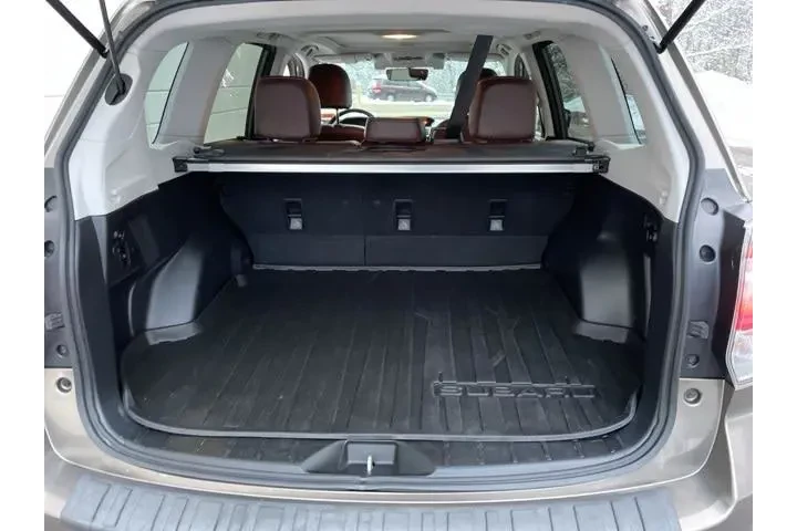 $15795 : Subaru Forester 2017 AWD 2.0 image 9