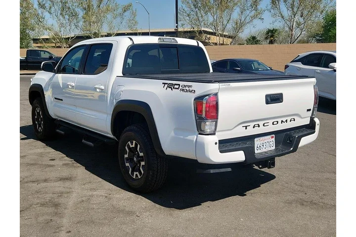 $31998 : Toyota Tacoma 2021 4x2 TRD O image 7