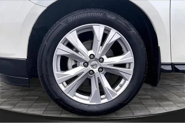 $14998 : Nissan Pathfinder 2018 S 4dr image 9