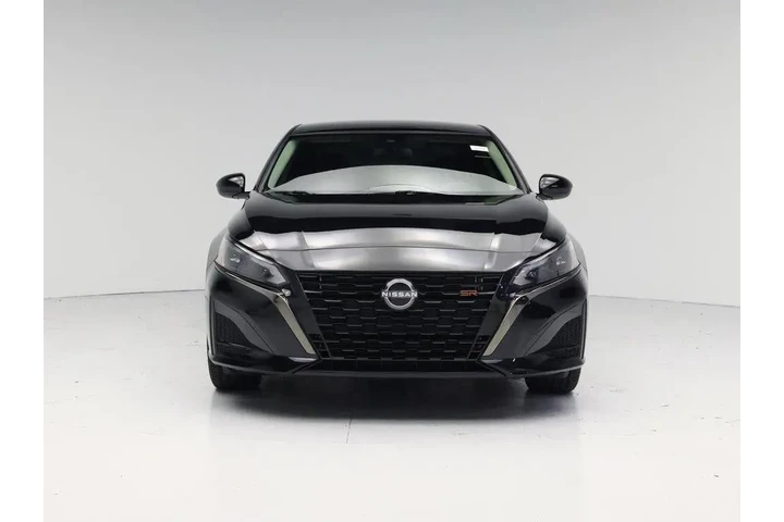 $22998 : Nissan Altima 2023 2.5 SR 4d image 5