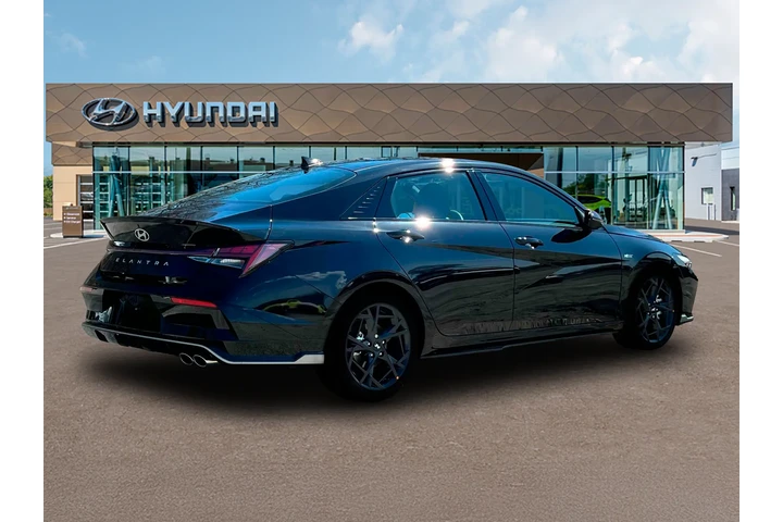 $24443 : Hyundai ELANTRA 2025 N Line image 8