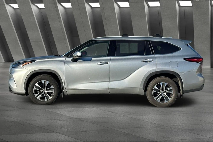 $36500 : Toyota Highlander 2022 AWD X image 10