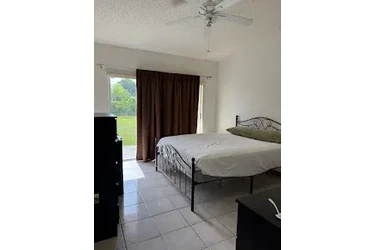 RENTO CUARTO para mujer sola📍 en Miami