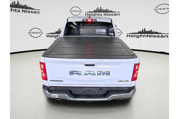 $38490 : Ram 1500 2025 4x4 Laramie 4d image 4