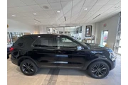 $24990 : Ford Explorer 2018 AWD XLT 4 thumbnail