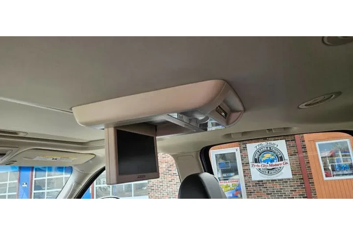 $8990 : 2009 Suburban LTZ image 10