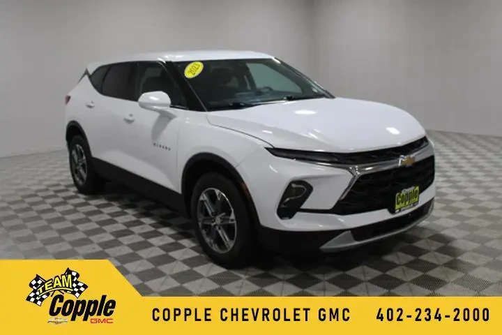 $28995 : Chevrolet Blazer 2023 AWD LT image 2