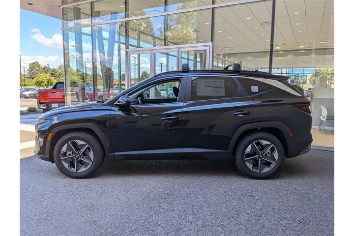 $29055 : Hyundai TUCSON 2026 SEL 4dr image 2