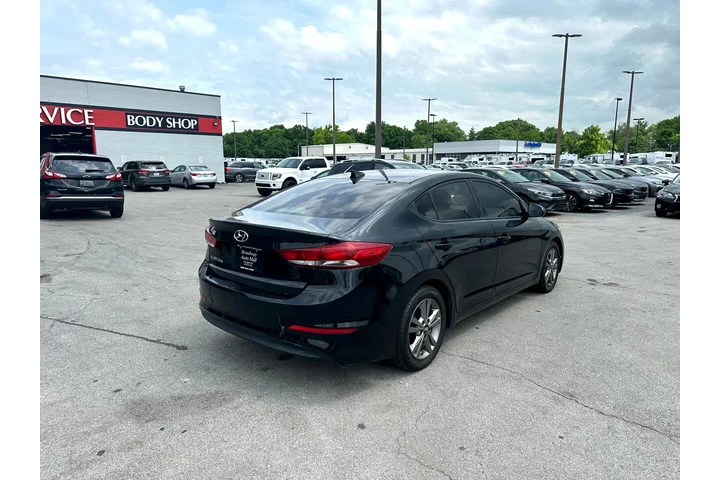 $8980 : 2017 Elantra Value Edition 2. image 2