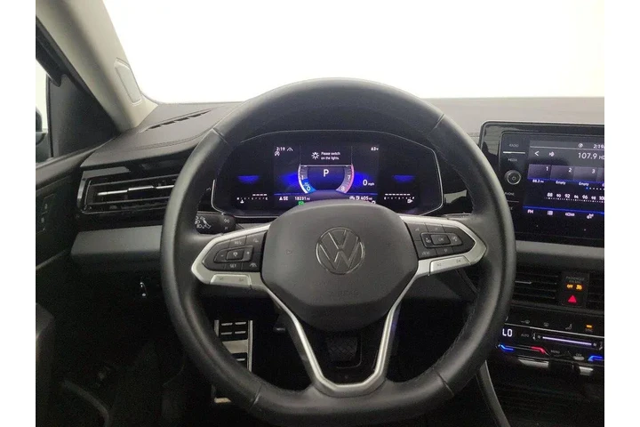 $21998 : Volkswagen Jetta 2025 SE 4dr image 10