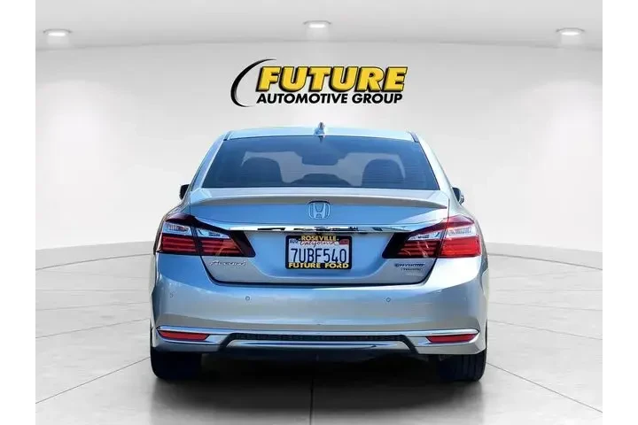 $15688 : Honda Accord Hybrid 2017 Tou image 5
