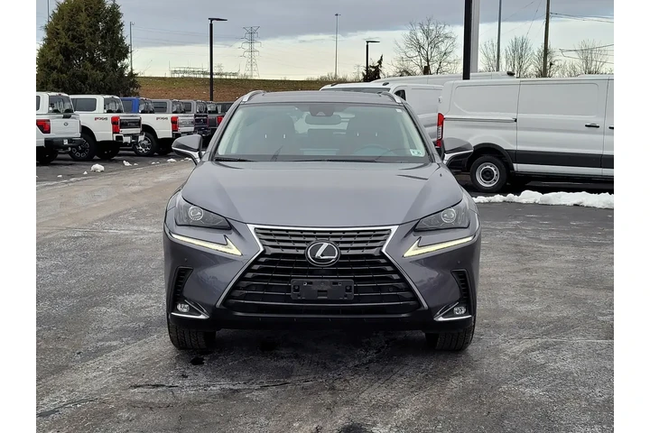 $32540 : Lexus NX 300 2021 AWD 4dr Cr image 9