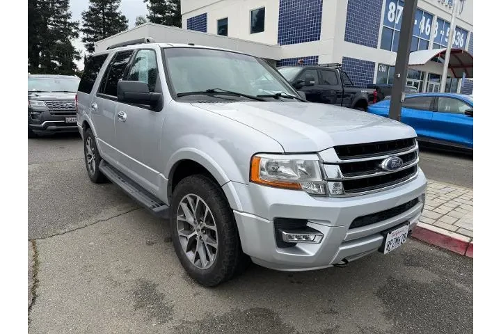 $17000 : Ford Expedition 2017 4x4 XLT image 7