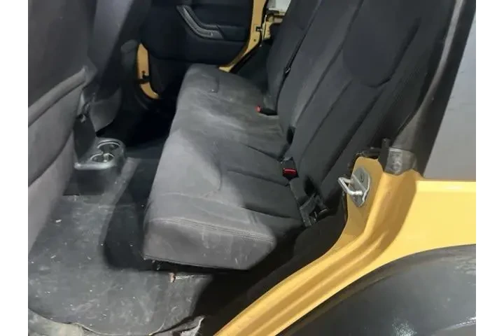 $12750 : Jeep Wrangler Unlimited 2013 image 10