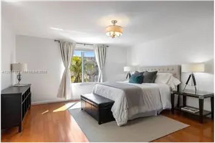 $4000 : Rental property with 1 bedro image 8