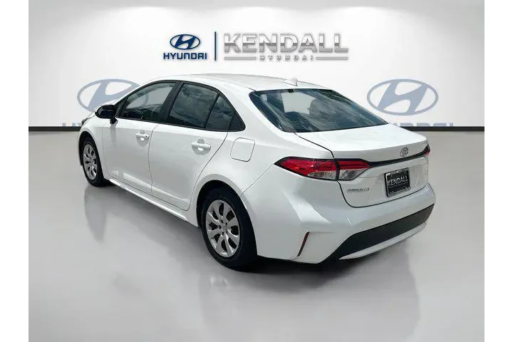 $16277 : Toyota Corolla 2022 LE 4dr S image 4