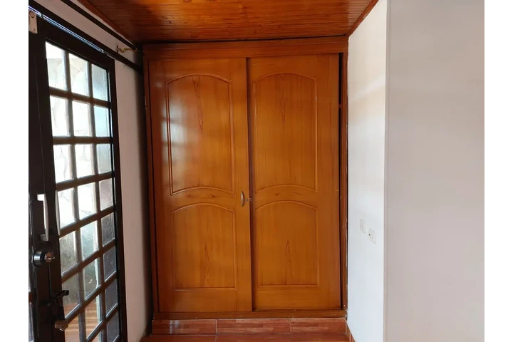 $280000000 : VENDO APTO DE 4 HABITACIONES image 5