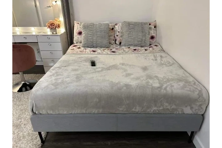 $900 : Our home image 7
