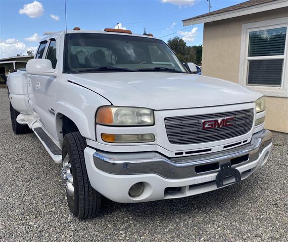 2003 GMC SIERRA 3500 CREW CAB image 1