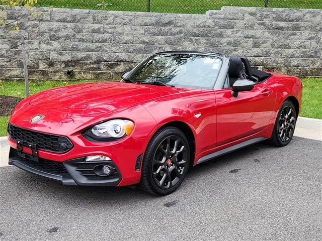 $22000 : 2017 FIAT 124 Spider Abarth image 1