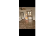 $2700 : Deysi thumbnail
