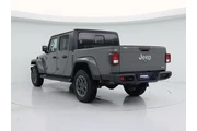 $26998 : Jeep Gladiator 2020 4x4 Over thumbnail