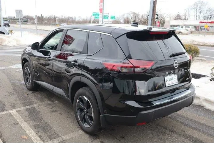 $23341 : Nissan Rogue 2025 AWD SV 4dr image 7