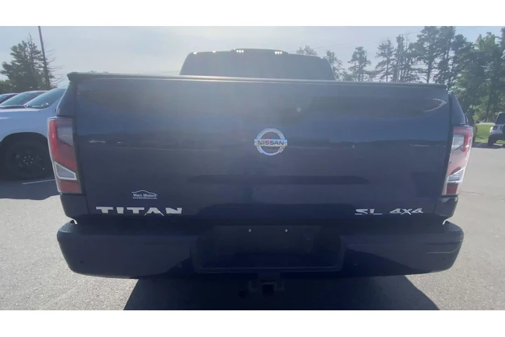 $39642 : Nissan Titan 2020 4x4 SV 4dr image 9