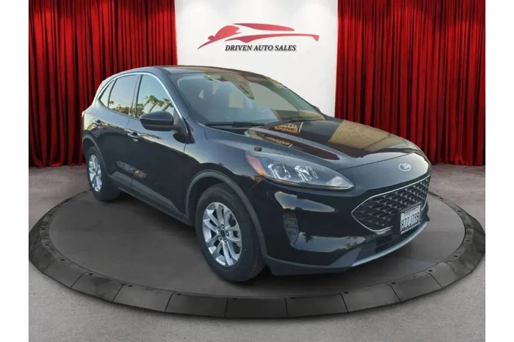 $15999 : 2021 Escape SE image 4