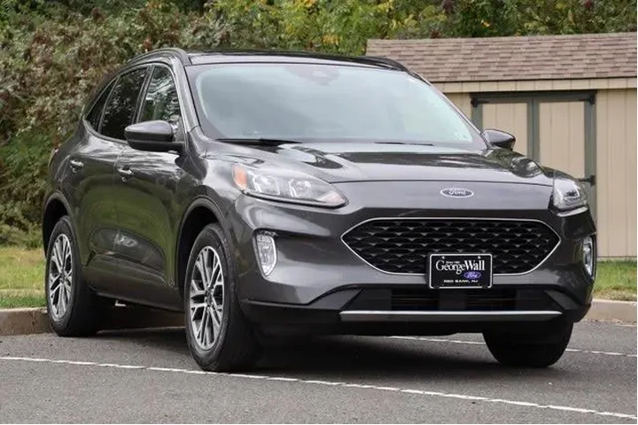 $17995 : Ford Escape 2020 AWD SEL 4dr image 4