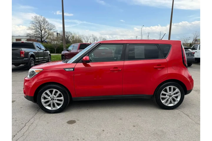 $7980 : 2018 Soul + image 5