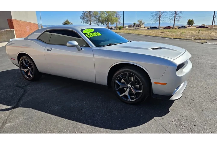 2022 DODGE CHALLENGER2022 DOD image 2