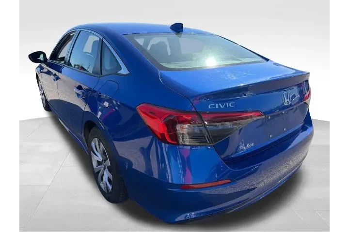 $22513 : Honda Civic 2023 LX 4dr Seda image 3
