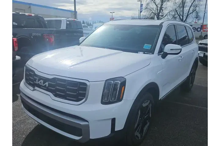 $25000 : Kia Telluride 2023 S 4dr SUV image 1