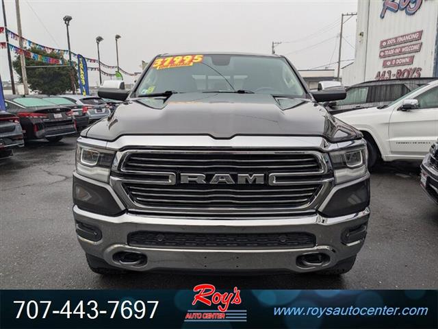 $37995 : 2019 1500 Laramie 4WD Truck image 5