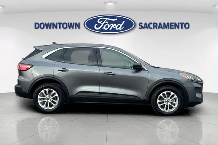 $16994 : Ford Escape 2022 AWD SE 4dr image 10