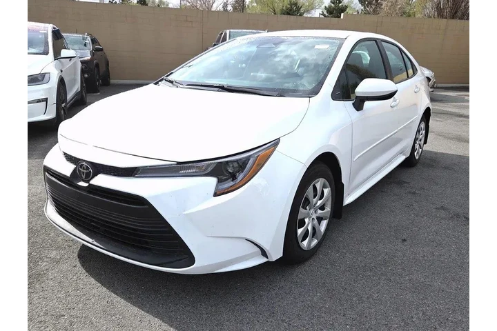 $23998 : Toyota Corolla 2025 LE 4dr S image 3