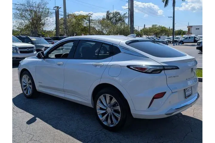 $24997 : Buick Envista 2025 Avenir 4d image 5