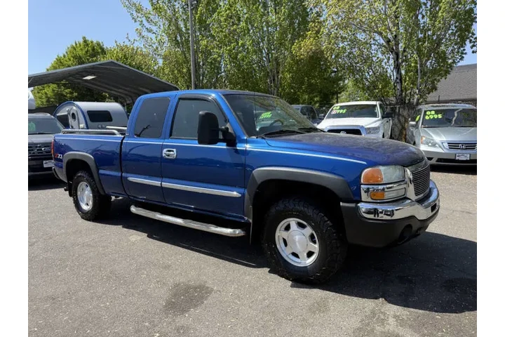 $9995 : 2004 GMC Sierra 1500 SLE image 3