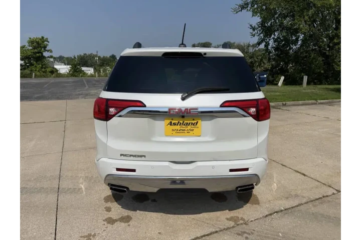 $15900 : 2017 GMC Acadia Denali image 6