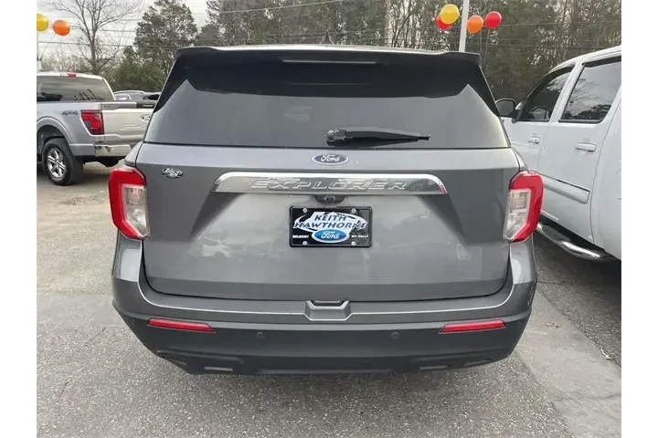 $18900 : Ford Explorer 2021 Base 4dr image 5