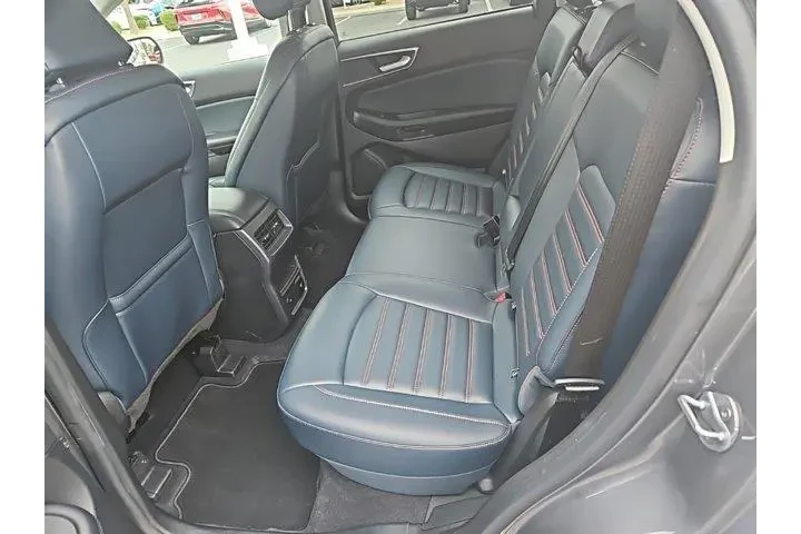 $27164 : Ford Edge 2024 AWD SEL 4dr S image 4