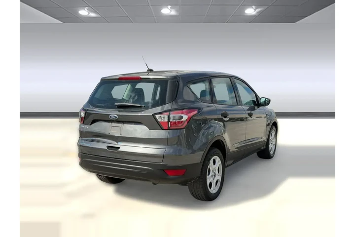 $9999 : Ford Escape 2017 S 4dr SUV image 8