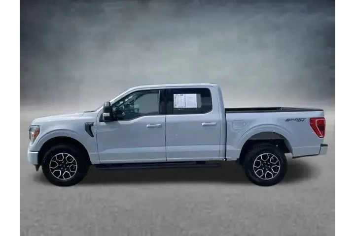 $40622 : Ford F-150 2022 4x4 XLT 4dr image 4