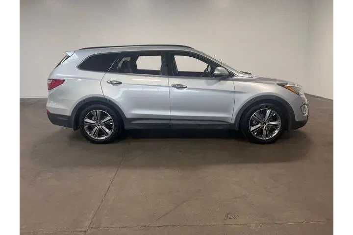 $9940 : Hyundai SANTA FE 2015 image 2