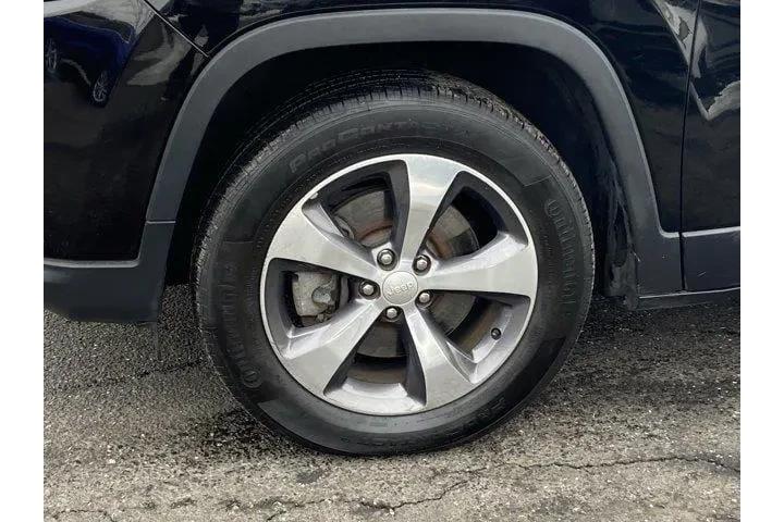 $16992 : Jeep Cherokee 2020 4x4 Limit image 8