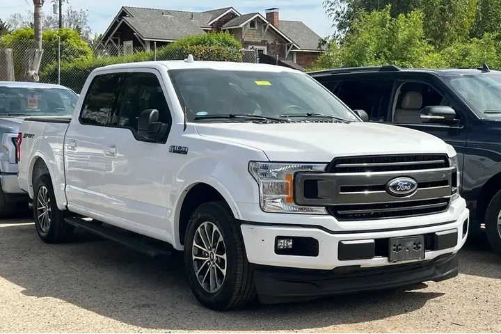 $27994 : Ford F-150 2018 4x2 Lariat 4 image 2