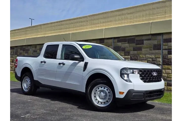 $30485 : Ford Maverick 2025 AWD XL 4d image 3