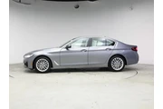 $27998 : BMW 5 Series 2023 530i 4dr S thumbnail