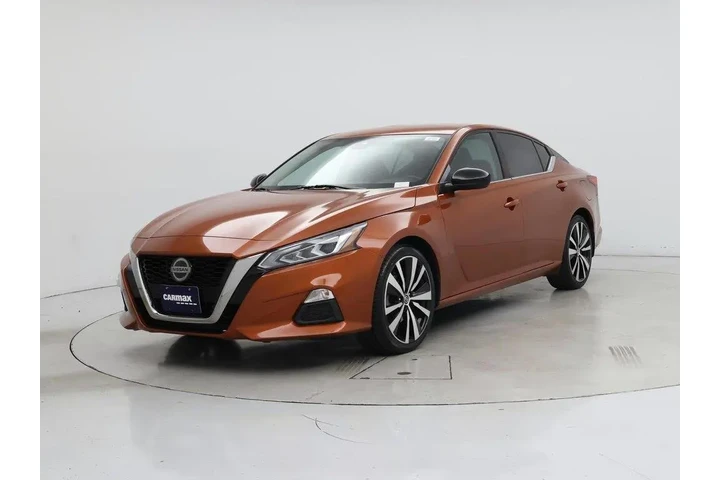 $15998 : Nissan Altima 2020 2.5 SR 4d image 4